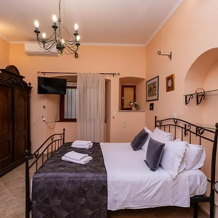 Antaeus Residence *